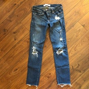 Abercrombie destroyed ankle jeans